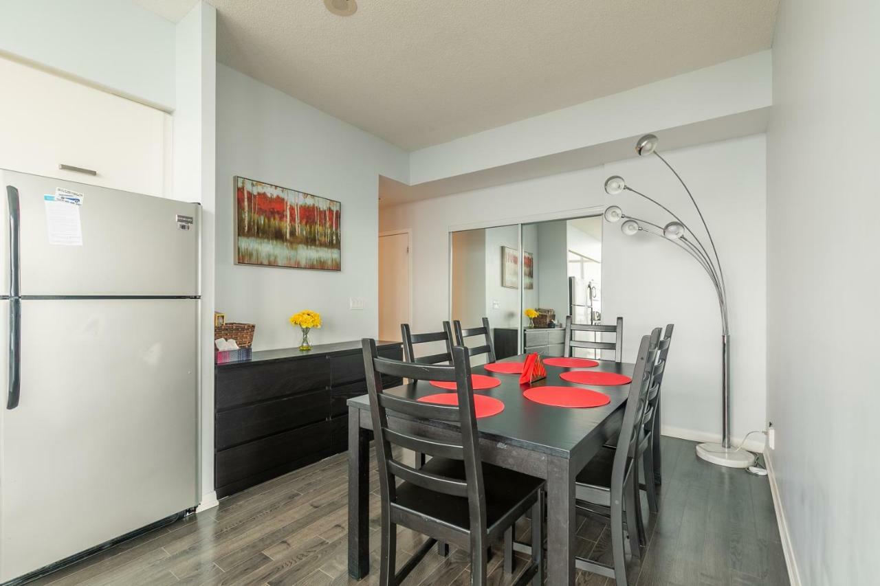Unbelievable Penthouse View With 3 Bedrooms Toronto Esterno foto