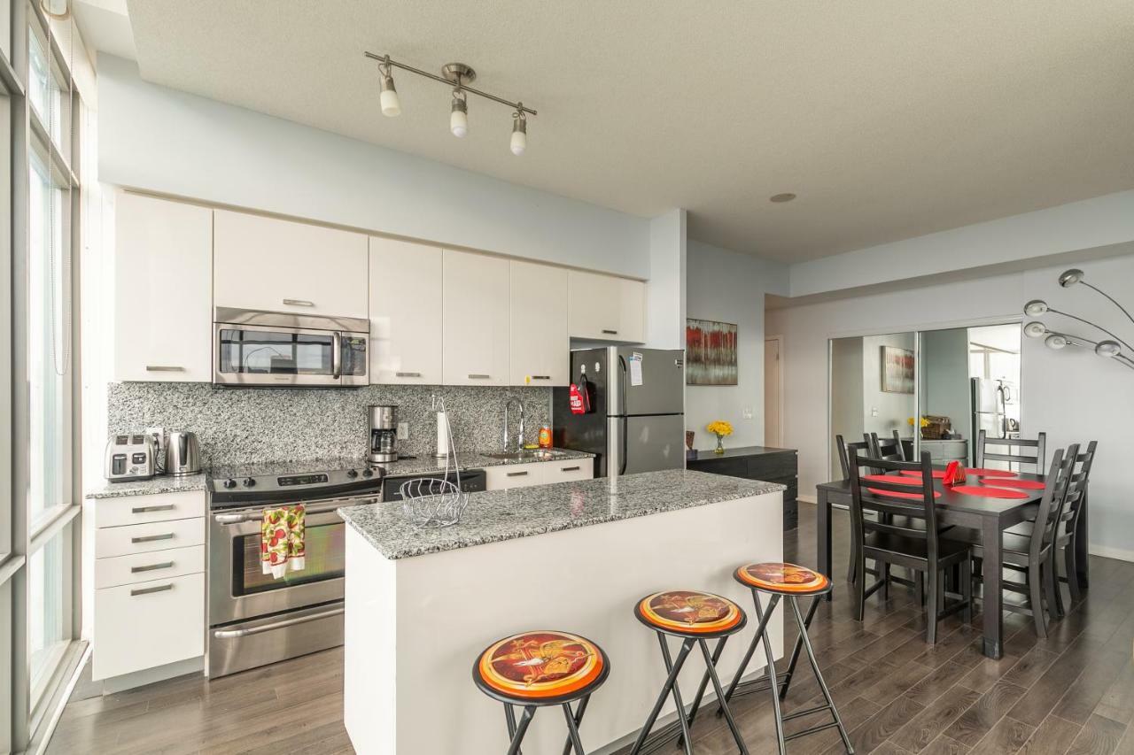 Unbelievable Penthouse View With 3 Bedrooms Toronto Esterno foto